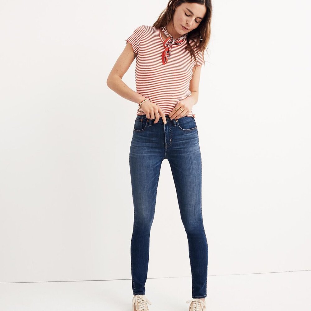 Madewell Mid-Rise Skinny Ankle Jeans in Sky Wash, 28